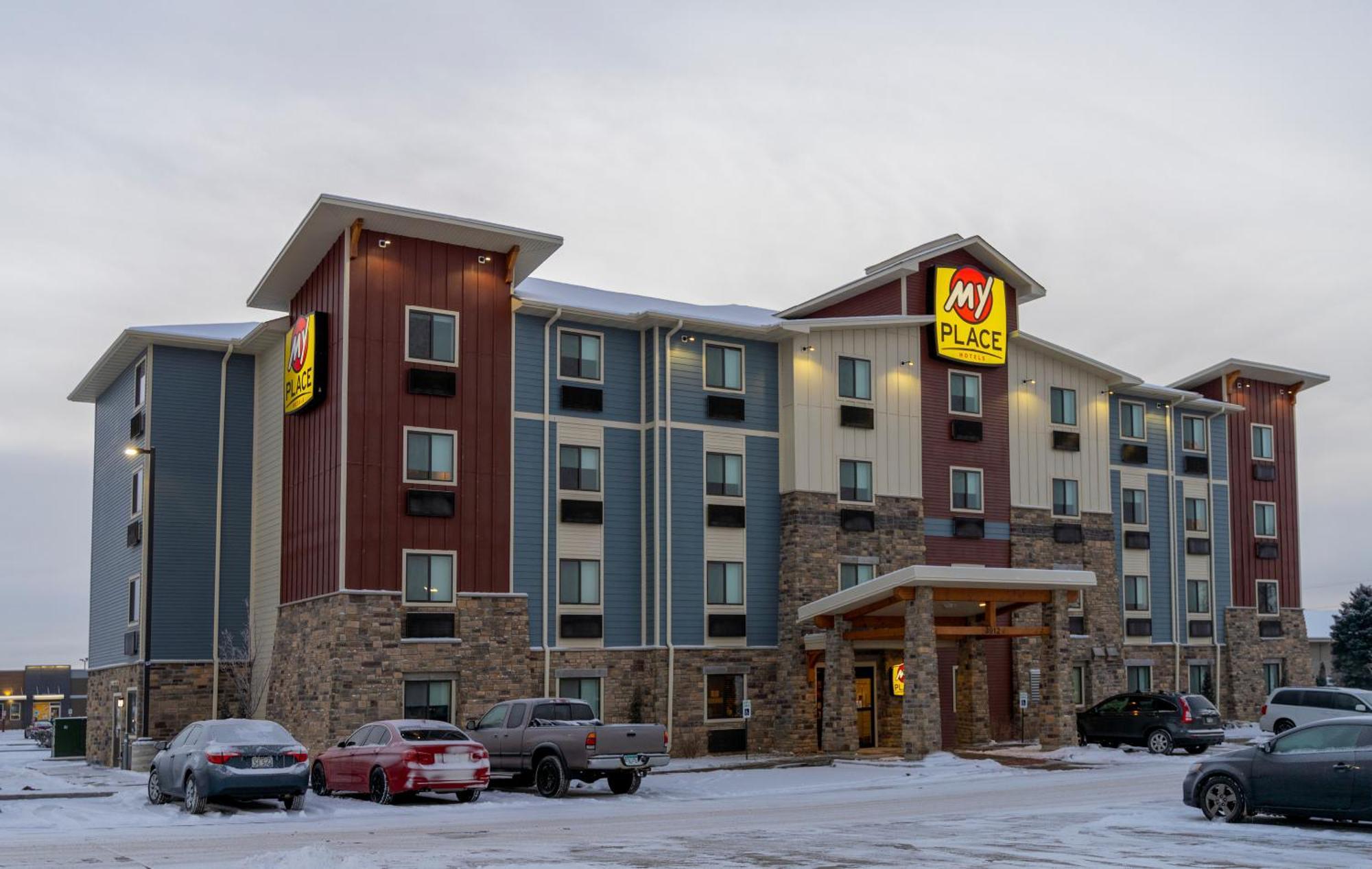 My Place Hotel-Shakopee, Mn Екстериор снимка